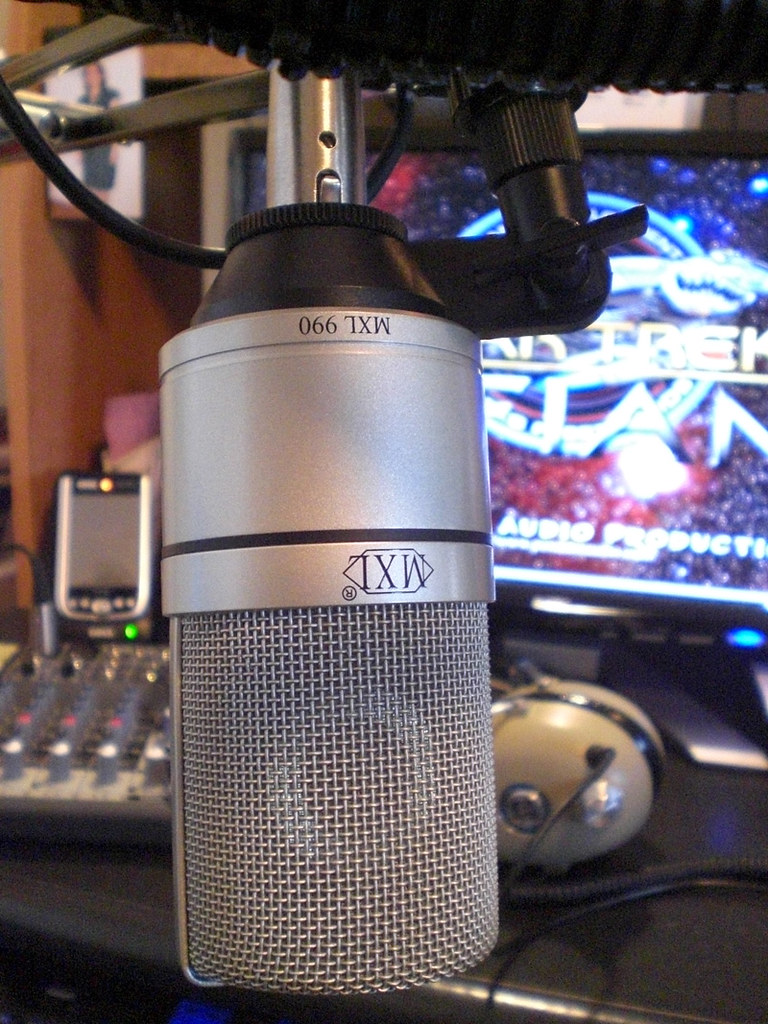 Featured image for Rode PodMic USB and the Rise of Hybrid Creator Audio